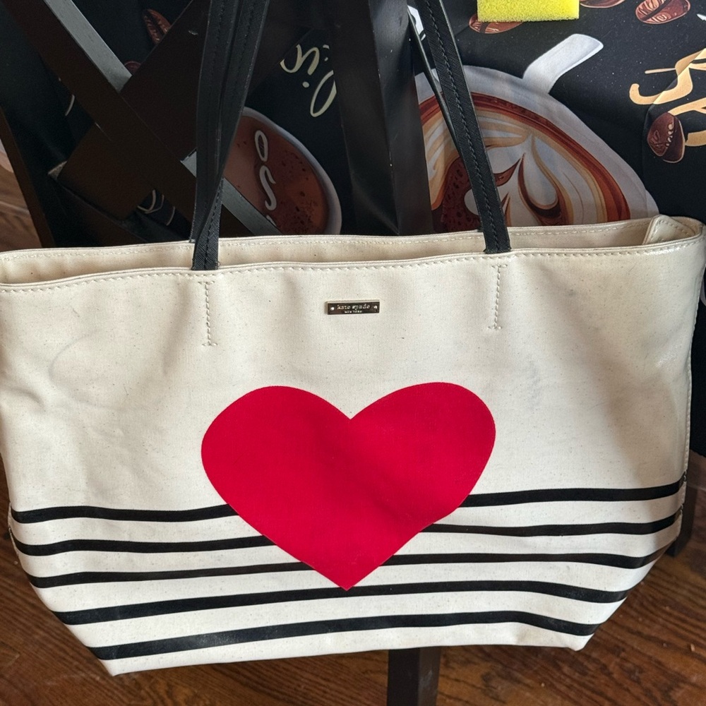 Kate Spade Pattern leather Heart Stripe Tote - Red/Black/White Has callouts